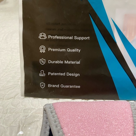 Indeemax Pink Support Wraps - Picture 2 of 7